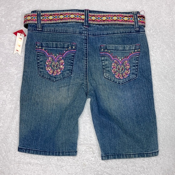 NWT bongo Bermudan denim blue jean belted embroidered rhinestones size 10 - Picture 1 of 6